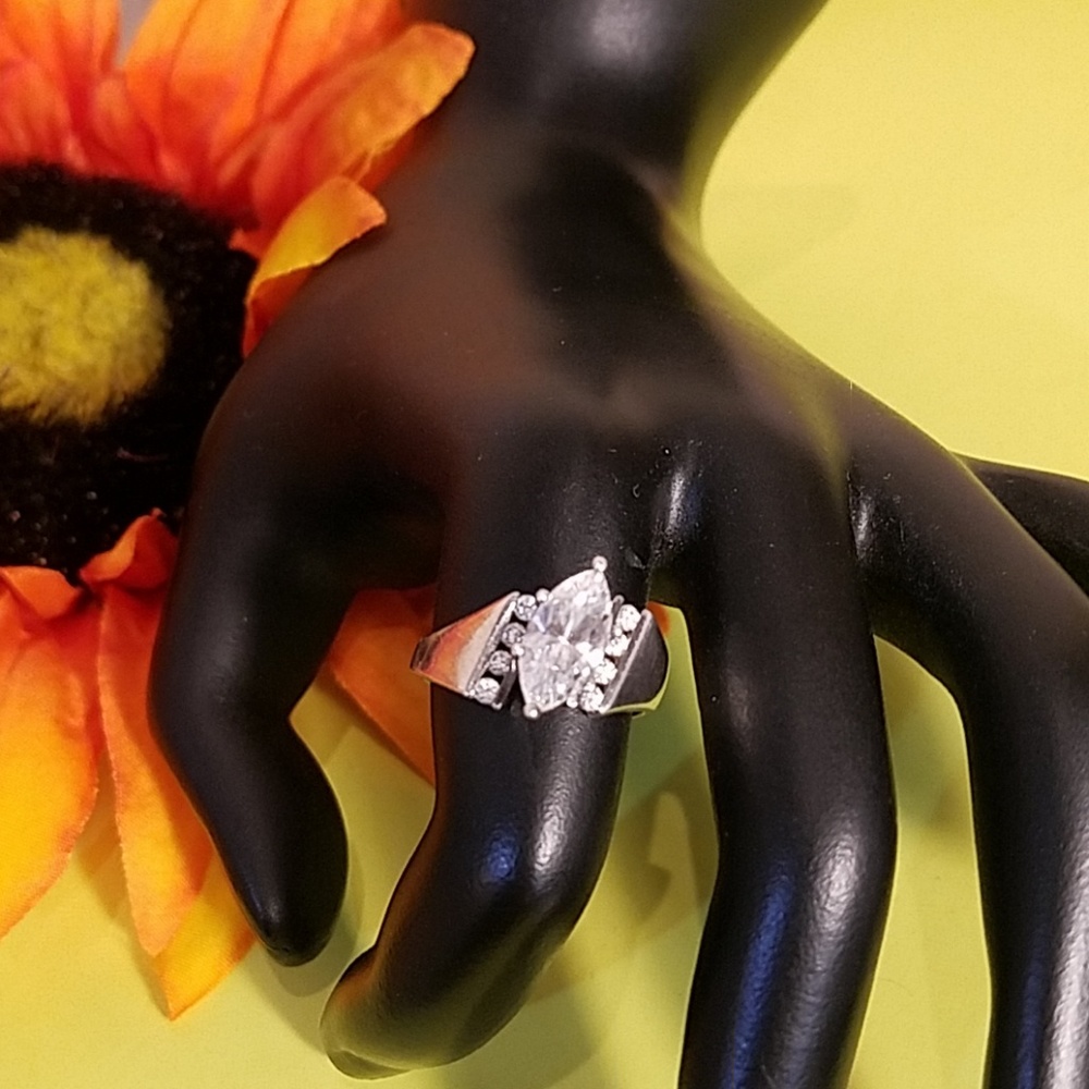 Gorgeous Cubic Zirconium Sterling Silver Ring